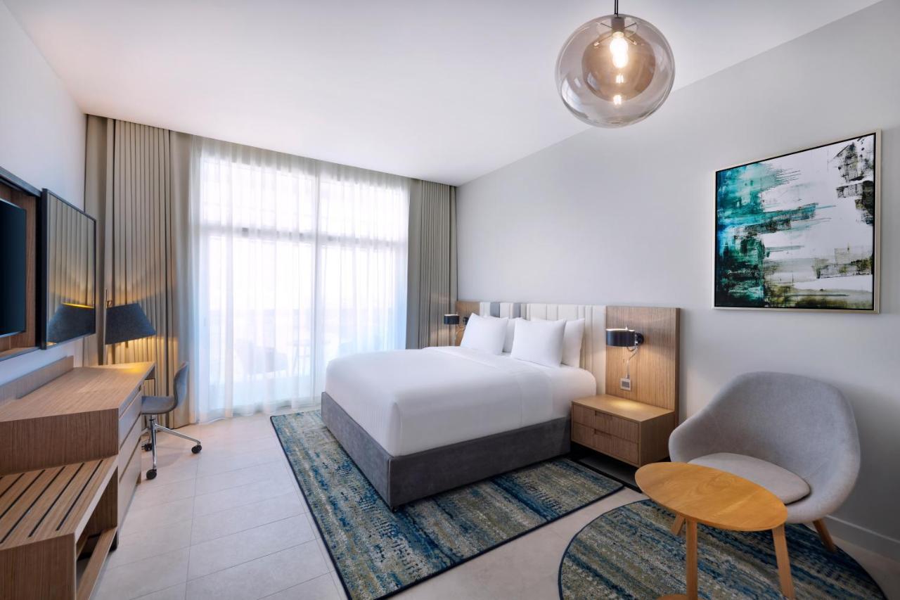 Residence Inn By Marriott Al Jaddaf Дубай Екстериор снимка
