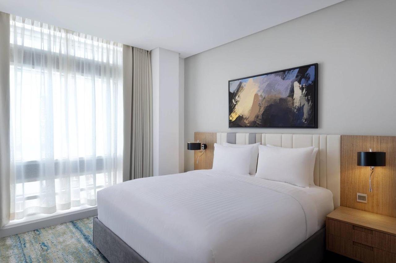 Residence Inn By Marriott Al Jaddaf Дубай Екстериор снимка