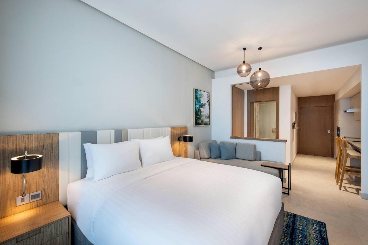 Residence Inn By Marriott Al Jaddaf Дубай Екстериор снимка